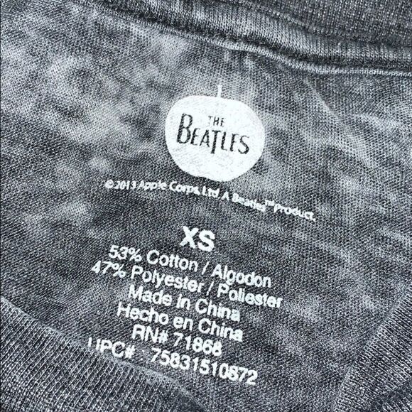 🛍️The Beatles t shirt size XS - Picture 2 of 6